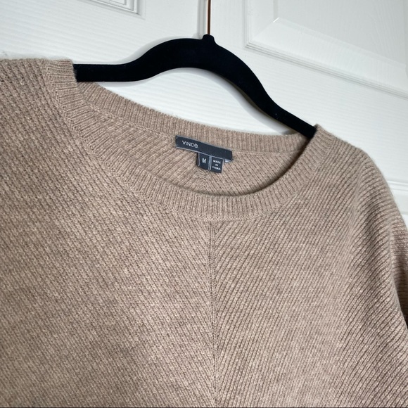 Vince Wool Yak Blend High Low Dolman Sleeve Oatmeal Sweater Size Medium - Picture 2 of 7